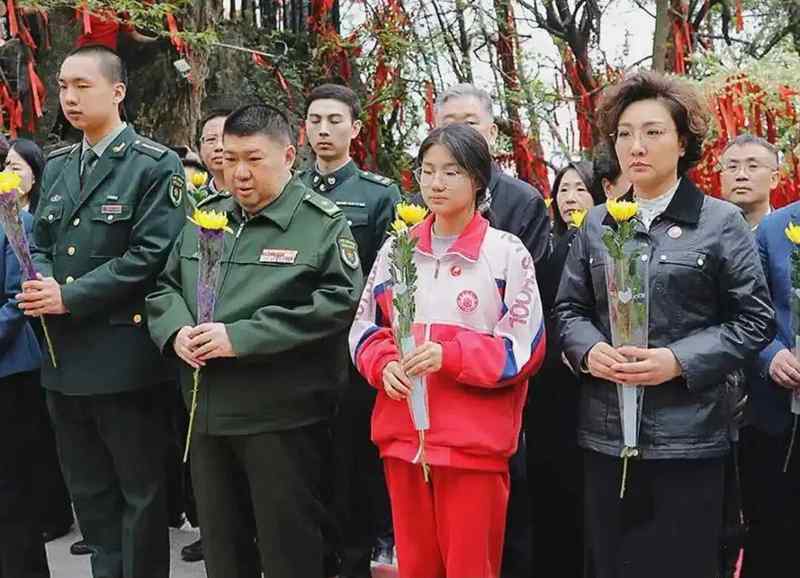  从人大历史系到军事科学院：毛新宇将军的学术与军旅之路 新闻 从人大历史系到军事科学院：毛新宇将军的学术与军旅之路 新闻 从人大历史系到军事科学院：毛新宇将军的学术与军旅之路 新闻 从人大历史系到军事科学院：毛新宇将军的学术与军旅之路 新闻