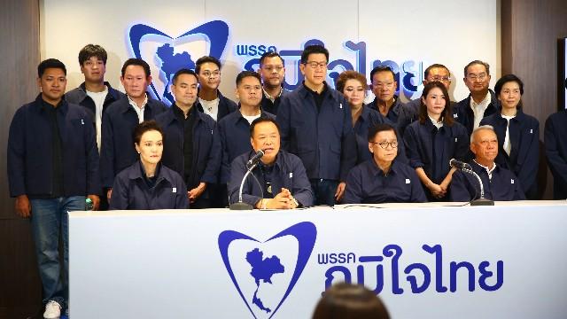  【深度解析】霍尔木兹海峡安全局势：从泰国货船遇袭事件看区域航运风险管控 新闻 【深度解析】霍尔木兹海峡安全局势：从泰国货船遇袭事件看区域航运风险管控 新闻