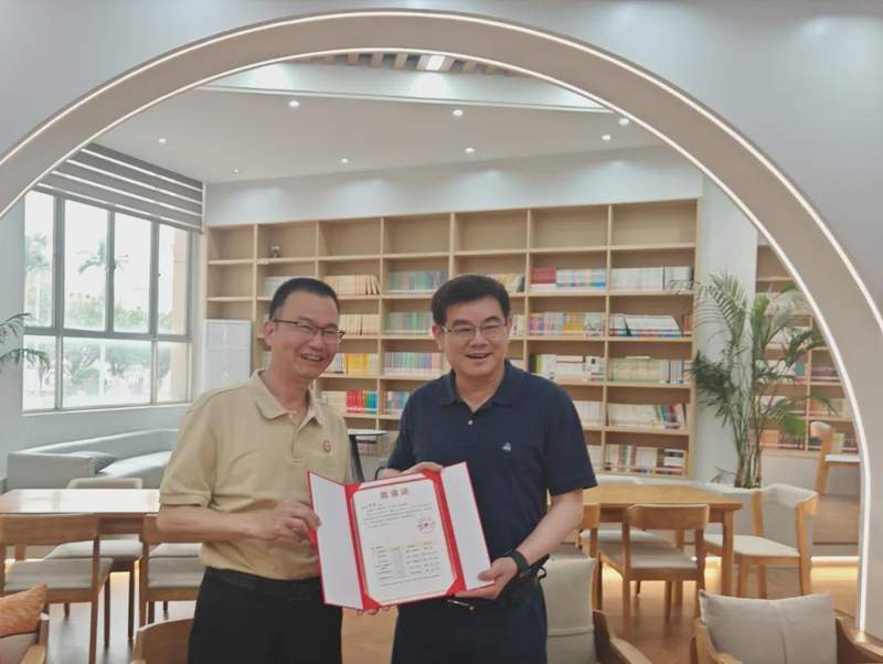 从惠安一中课堂到东方医院导管室:何奔教授四十载医学长征的三个关键抉择 文化旅游